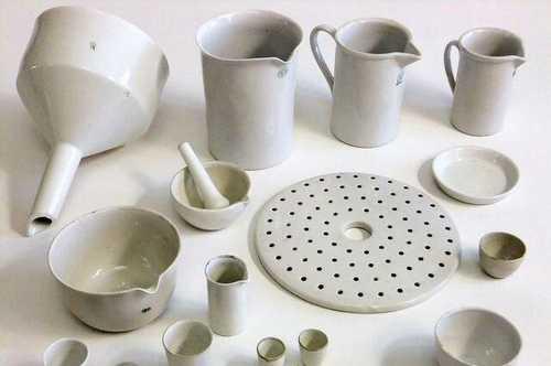 laboratornaya-posuda-iz-farfora